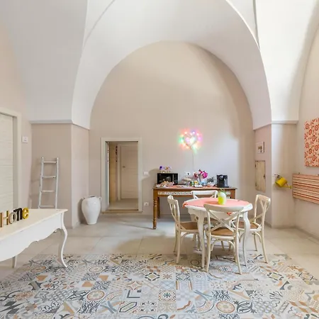 D Bed & Breakfast 3*